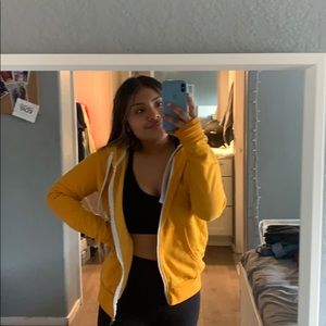 yellow jacket